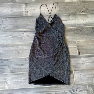 Spaghetti strap shimmer dress 🖤